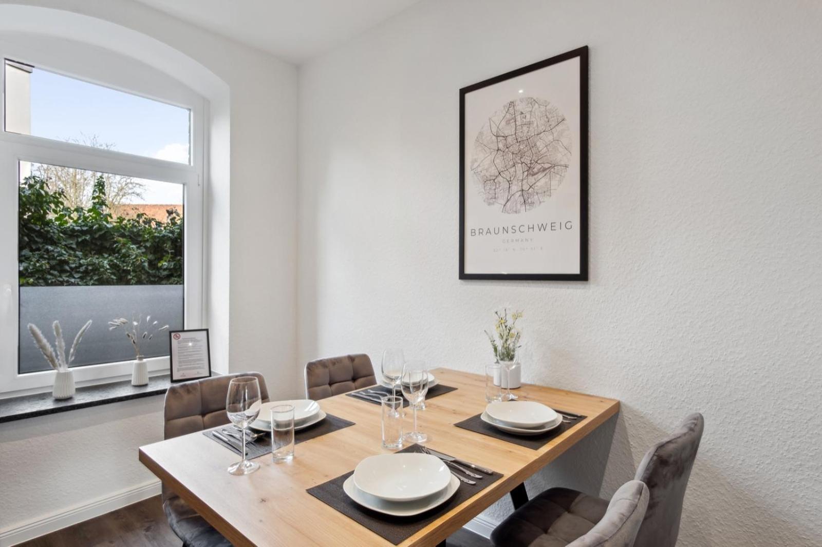 Charmantes Apartment 5 Personen Smart Tv Netflix Disney Brunswick Exterior foto